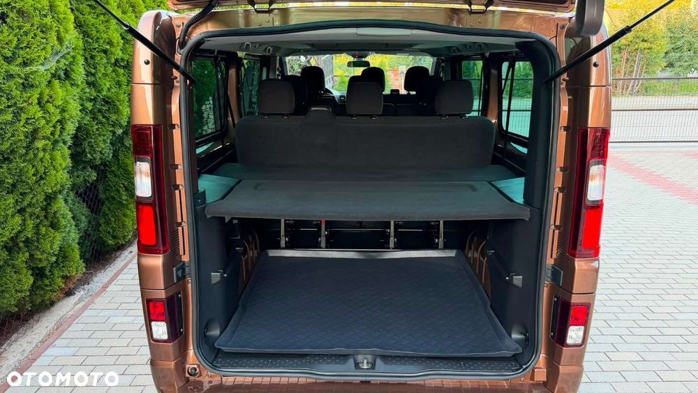 Opel Vivaro - 20