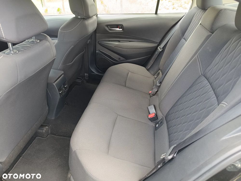 Toyota Corolla 1.6 Comfort - 34