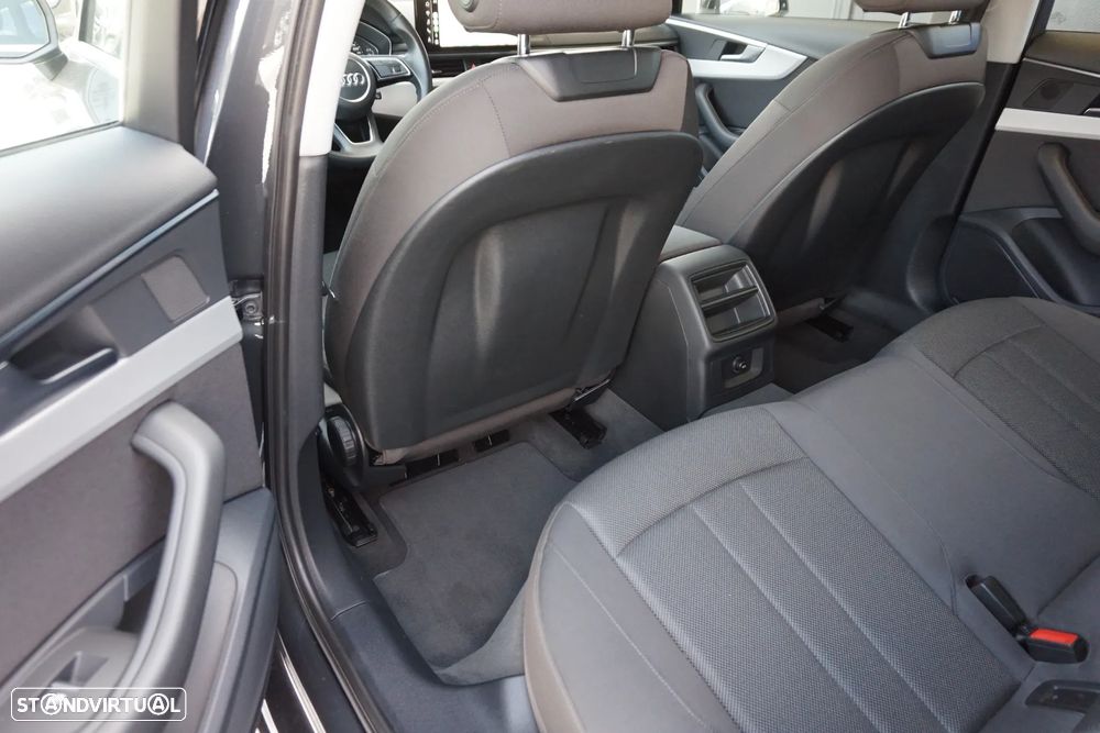 Audi A4 Avant 30 TDI Advanced S tronic - 15