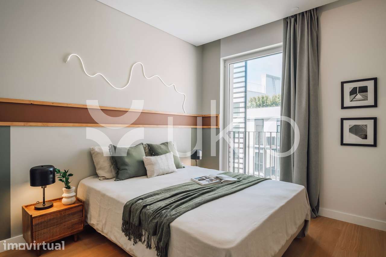Apartamento T2 com piscina em São Sebastião da Pedreira - Grande imagem: 4/25