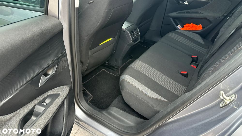 Peugeot 3008 BlueHDi 120 Stop & Start EAT6 Active - 19