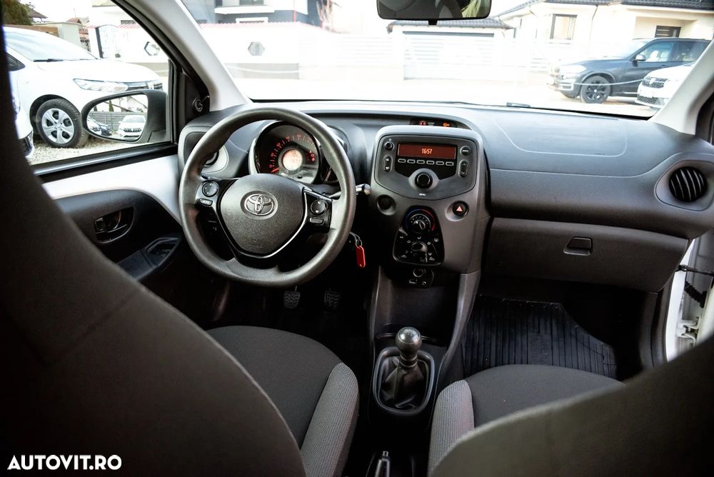 Toyota Aygo 1.0 VVY-I 5 usi X - 22
