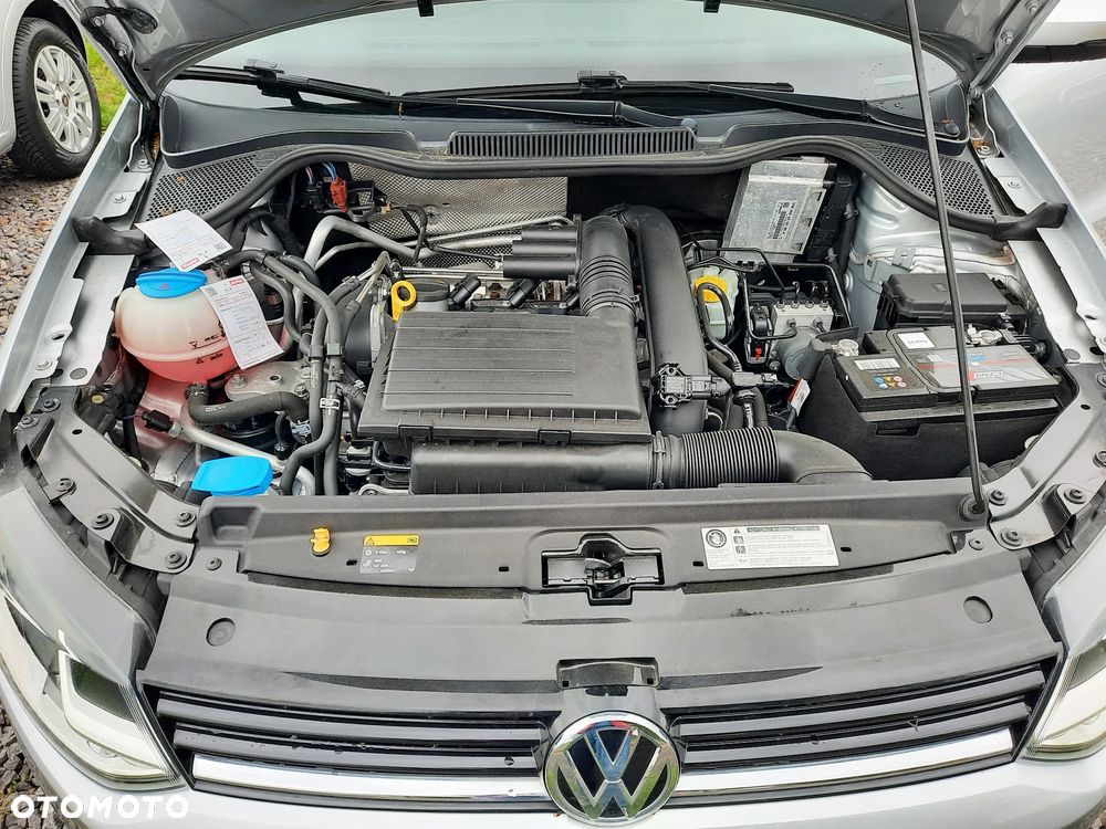 Volkswagen Polo 1.2 TSI Blue Motion Technology Allstar - 36