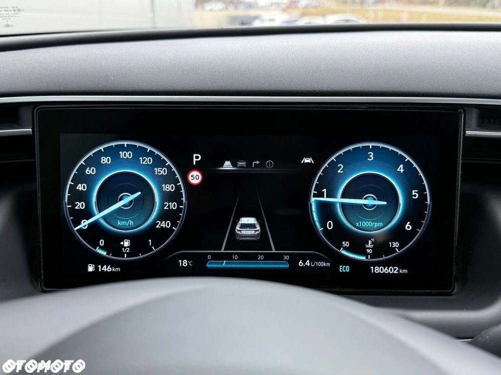 Hyundai Tucson blue 1.6 CRDi 2WD DCT Premium - 35