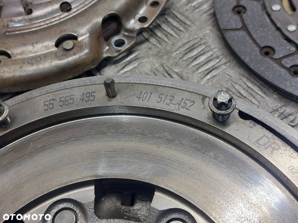 KOŁO DWUMASOWE + TARCZA DOCISK ŁOŻYSKO OPOROWE OPEL ASTRA J 1.4 T 55565495 - 3