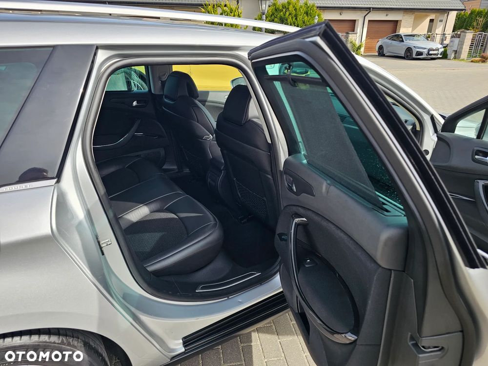 Citroën C5 Tourer HDi 135 FAP Exclusive - 16