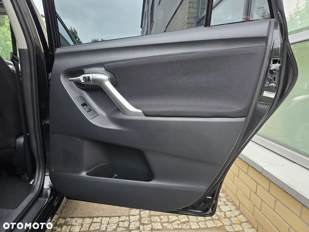 Toyota Verso 1.8 5-Sitzer Executive - 22