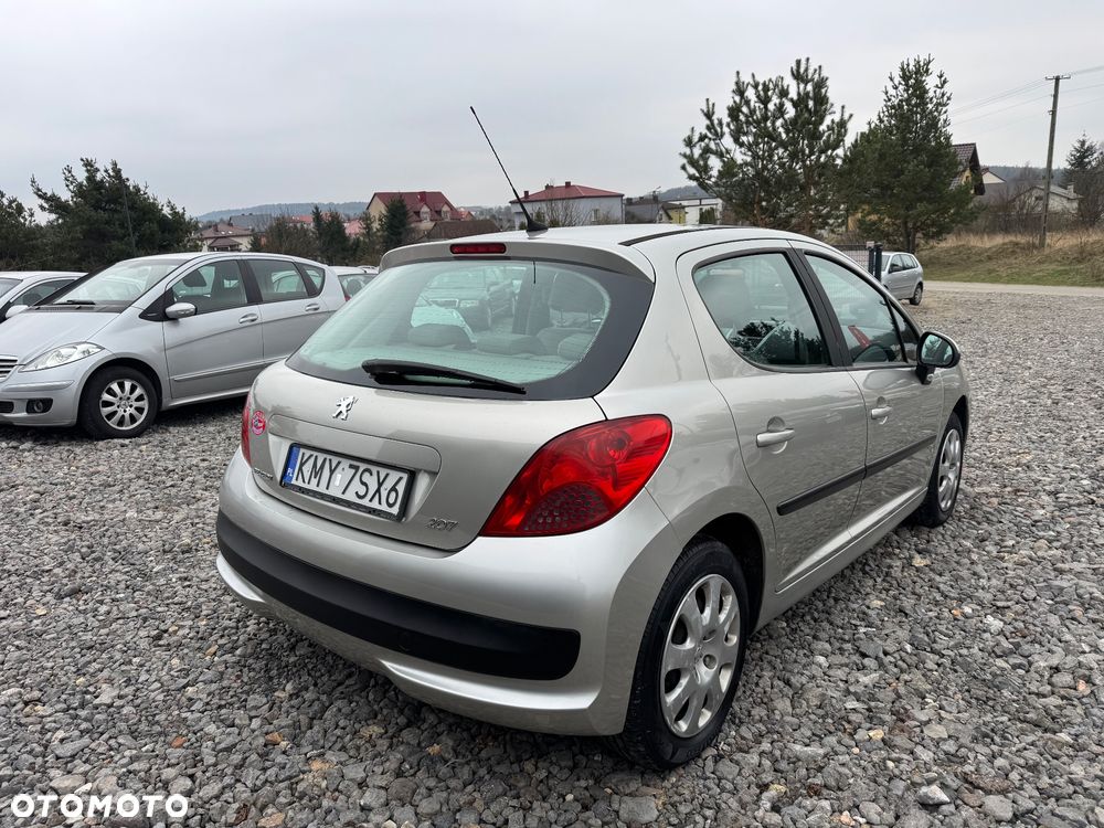 Peugeot 207 1.4 HDi Trendy - 2