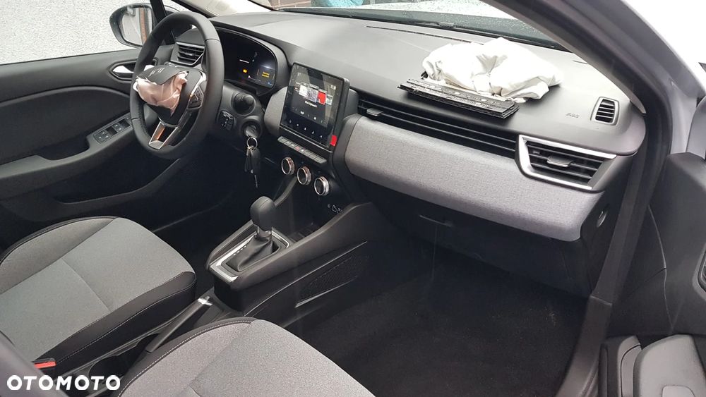 Renault Clio 1.6 E-TECH Techno - 7