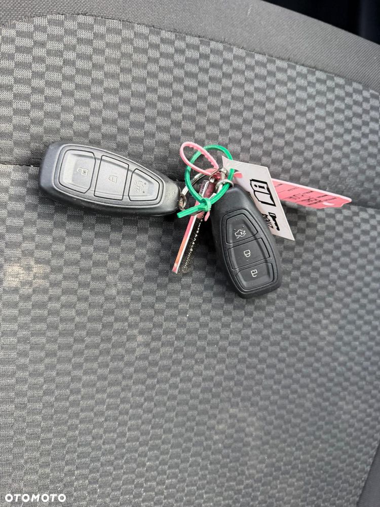 Ford Puma 1.0 EcoBoost Hybrid ST-LINE - 13