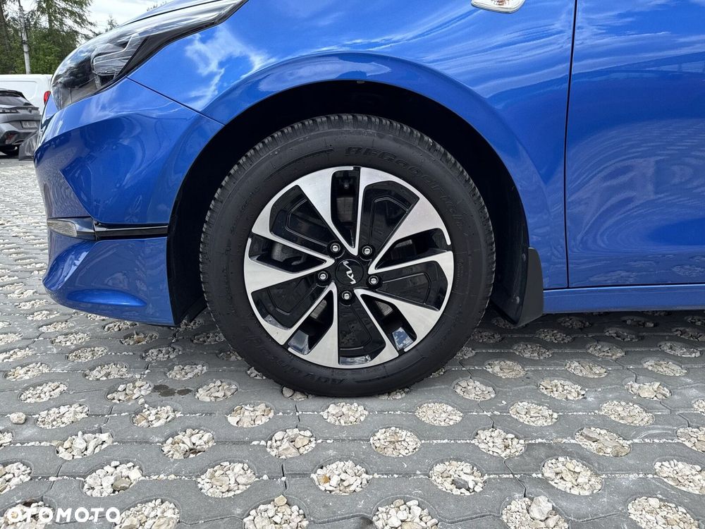 Kia Ceed 1.5 T-GDI M - 6