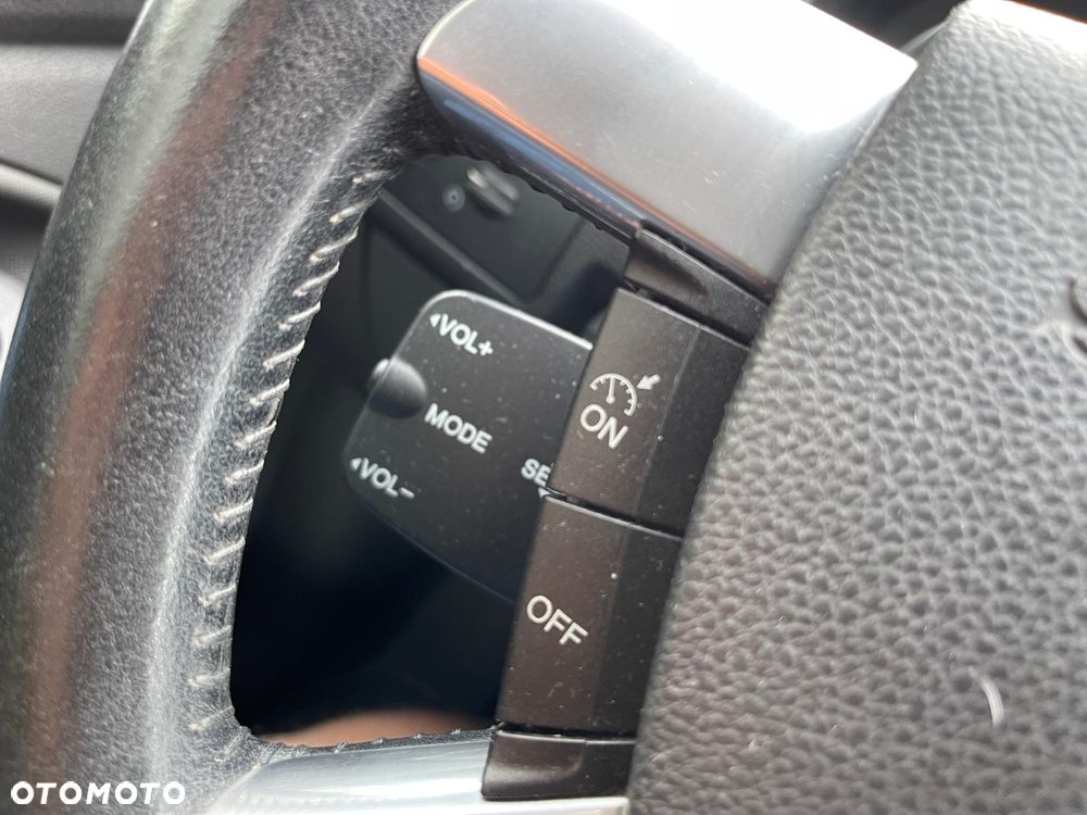 Ford Kuga - 16