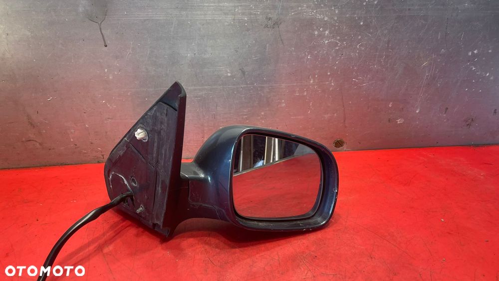 LUSTERKO PRAWE VW GOLF 4 - 5