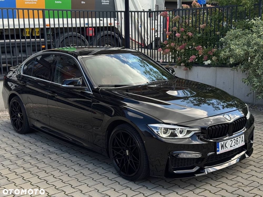 BMW 330I
