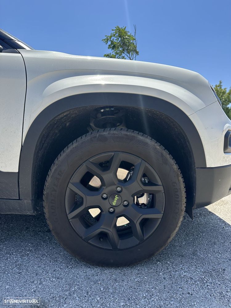 Jeep Avenger 1.2 4xe Hybrid eAWD Upland - 19