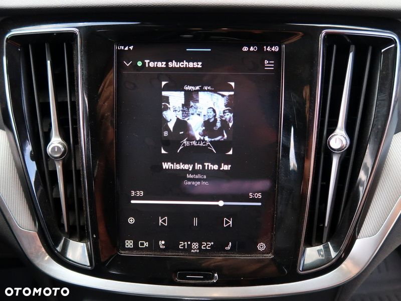 Volvo V60 T6 AWD Plug-In Hybrid Plus Dark - 23