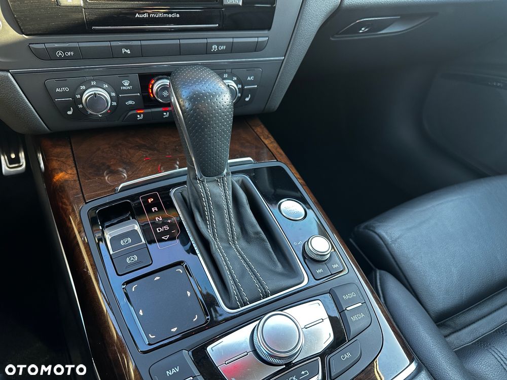Audi A6 Avant 3.0 TDI Quattro S tronic - 15