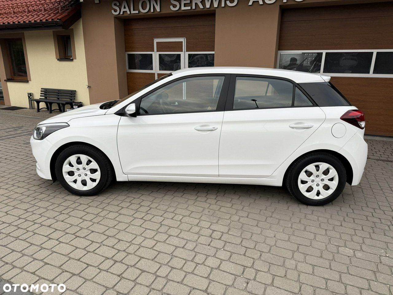 Hyundai i20 1.2 BlueDrive Classic + - 11