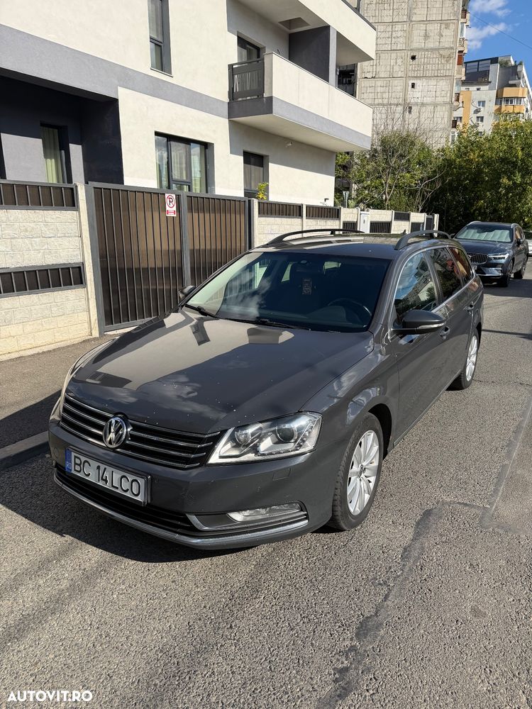 Volkswagen Passat 2.0 TDI BlueMotion Technology DSG Comfortline - 12