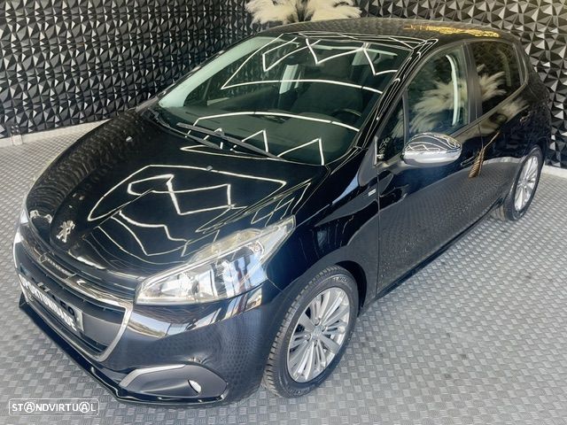 Peugeot 208 1.6 BlueHDi Style - 41