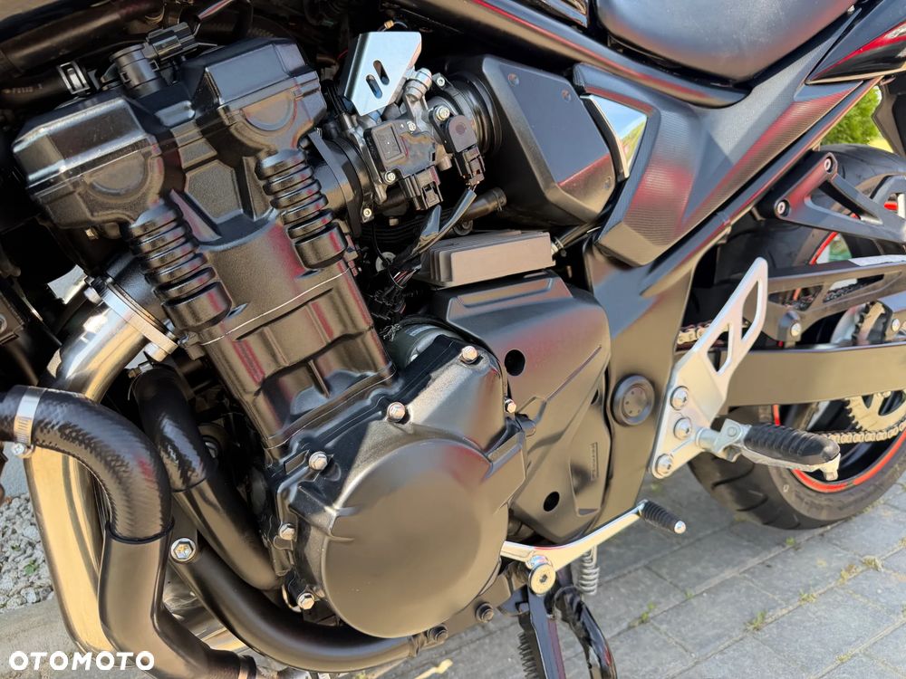 Suzuki Bandit - 36
