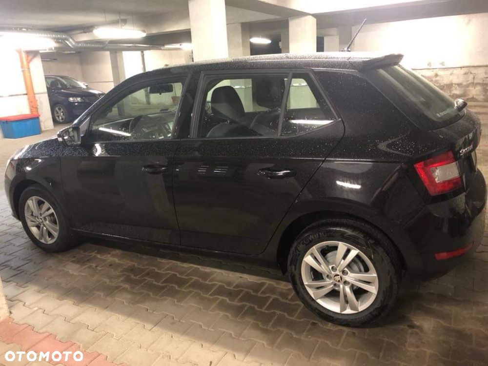 Skoda Fabia - 3