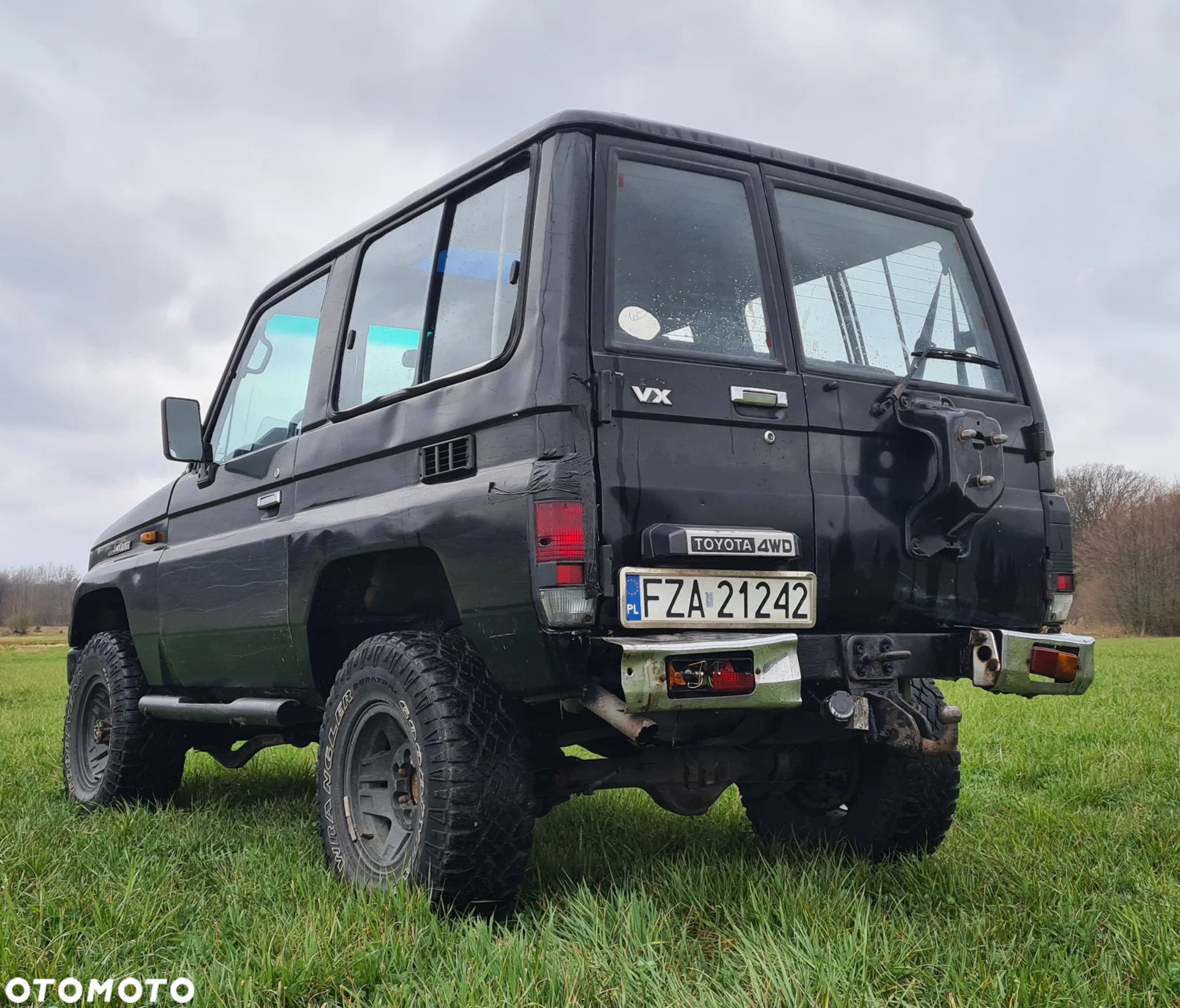 Toyota Land Cruiser LJ70 - 6