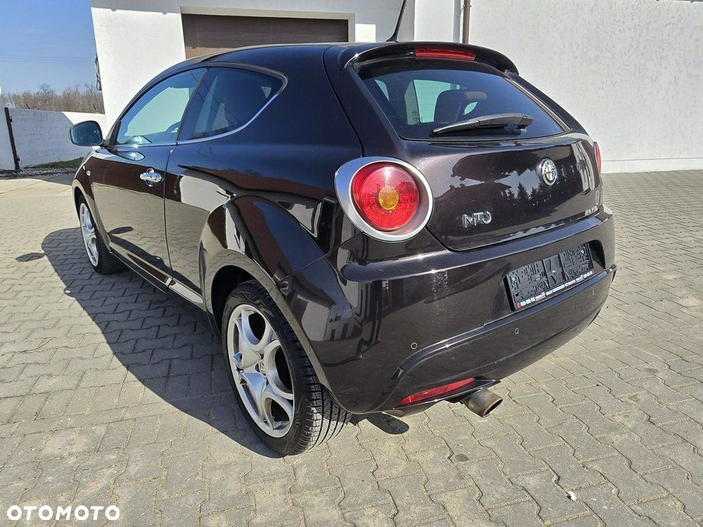 Alfa Romeo Mito - 12