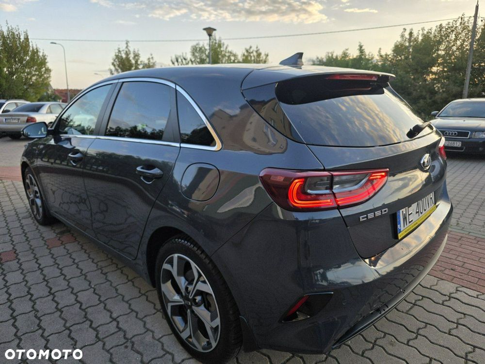 Kia Ceed Cee'd 1.4 L Business Line - 28