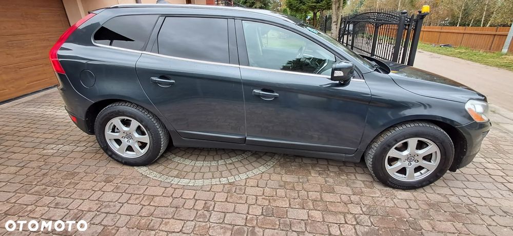 Volvo XC 60 3.2 AWD Summum - 3