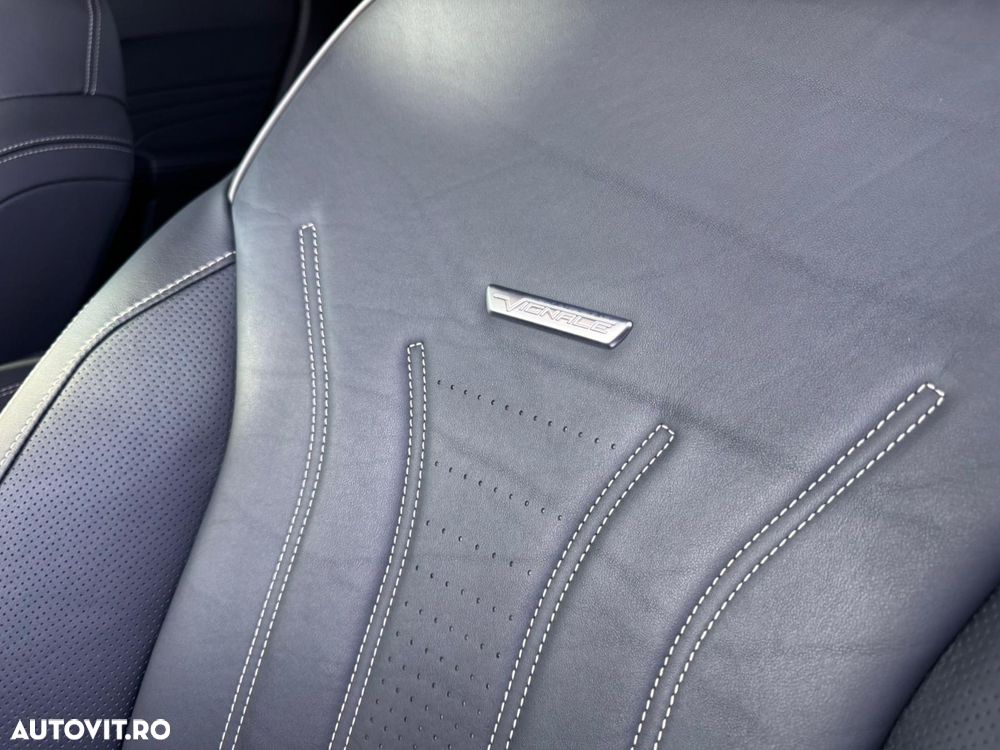 Ford Kuga 2.5 Duratec FHEV AWD Vignale - 14