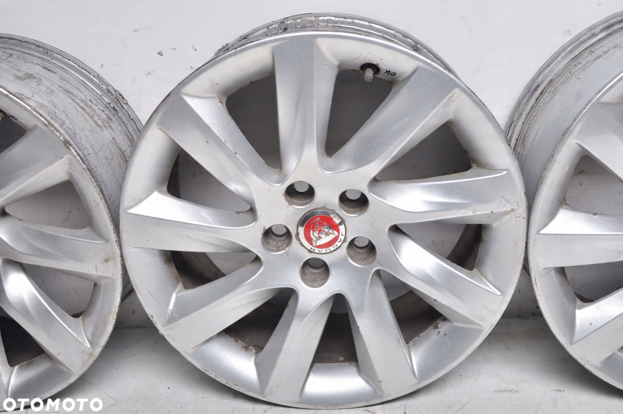 JAGUAR XE X760 XF X260 FELGI ALUMINIOWE R17 7.5J 5X108 ET45 GX63-1007-CB - 3