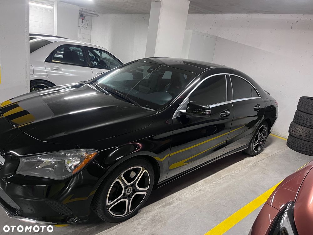 Mercedes-Benz CLA 250 4-Matic - 8