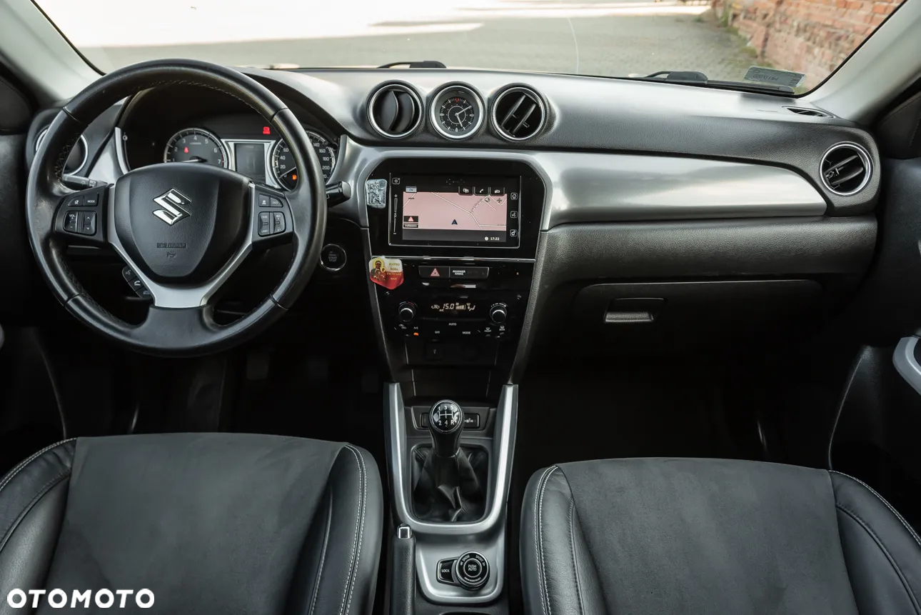 Suzuki Vitara 1.6 XLED SUN 4WD - 27