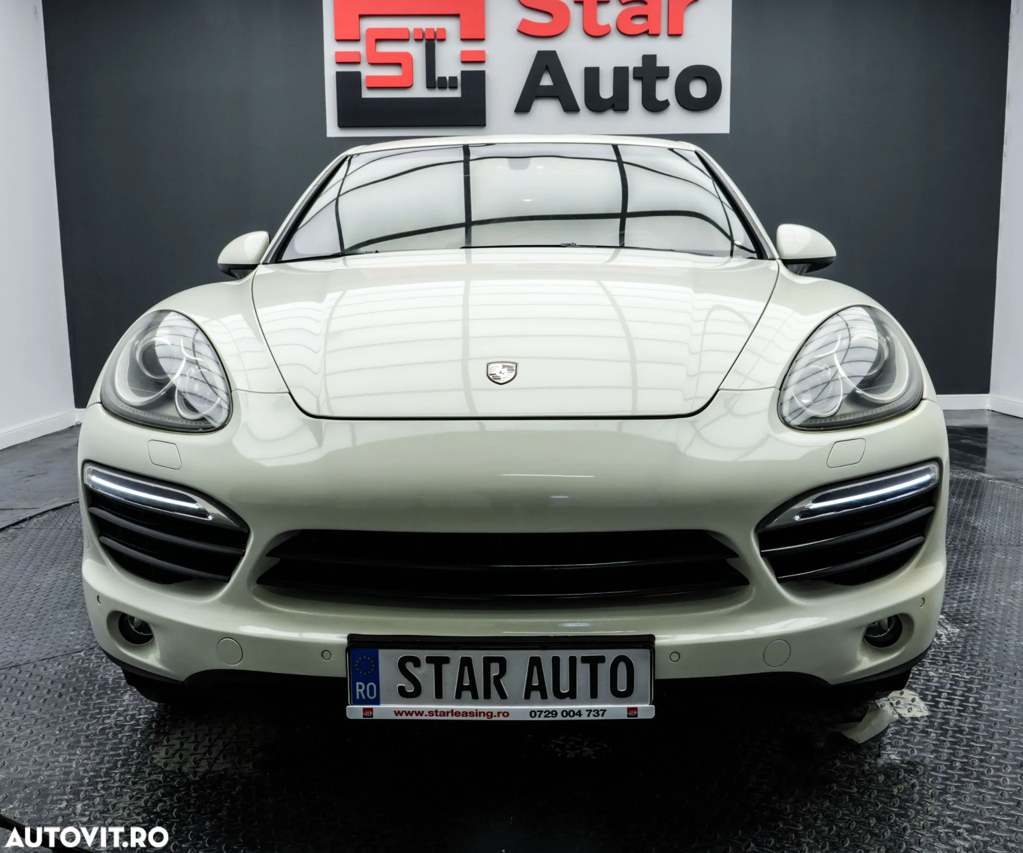 Porsche Cayenne 3.0 L V6 - 3