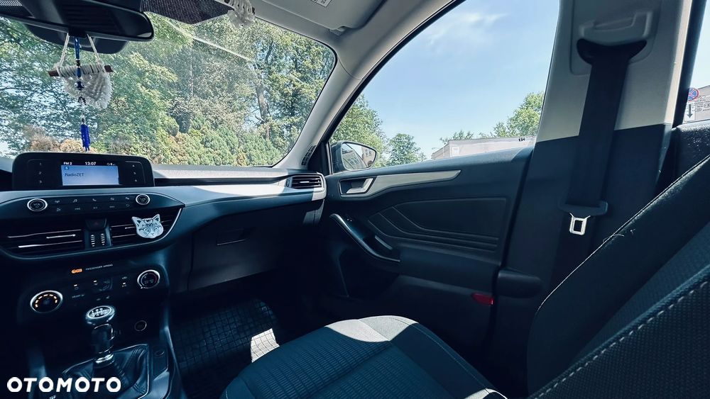Ford Focus 1.0 EcoBoost Trend Edition - 17