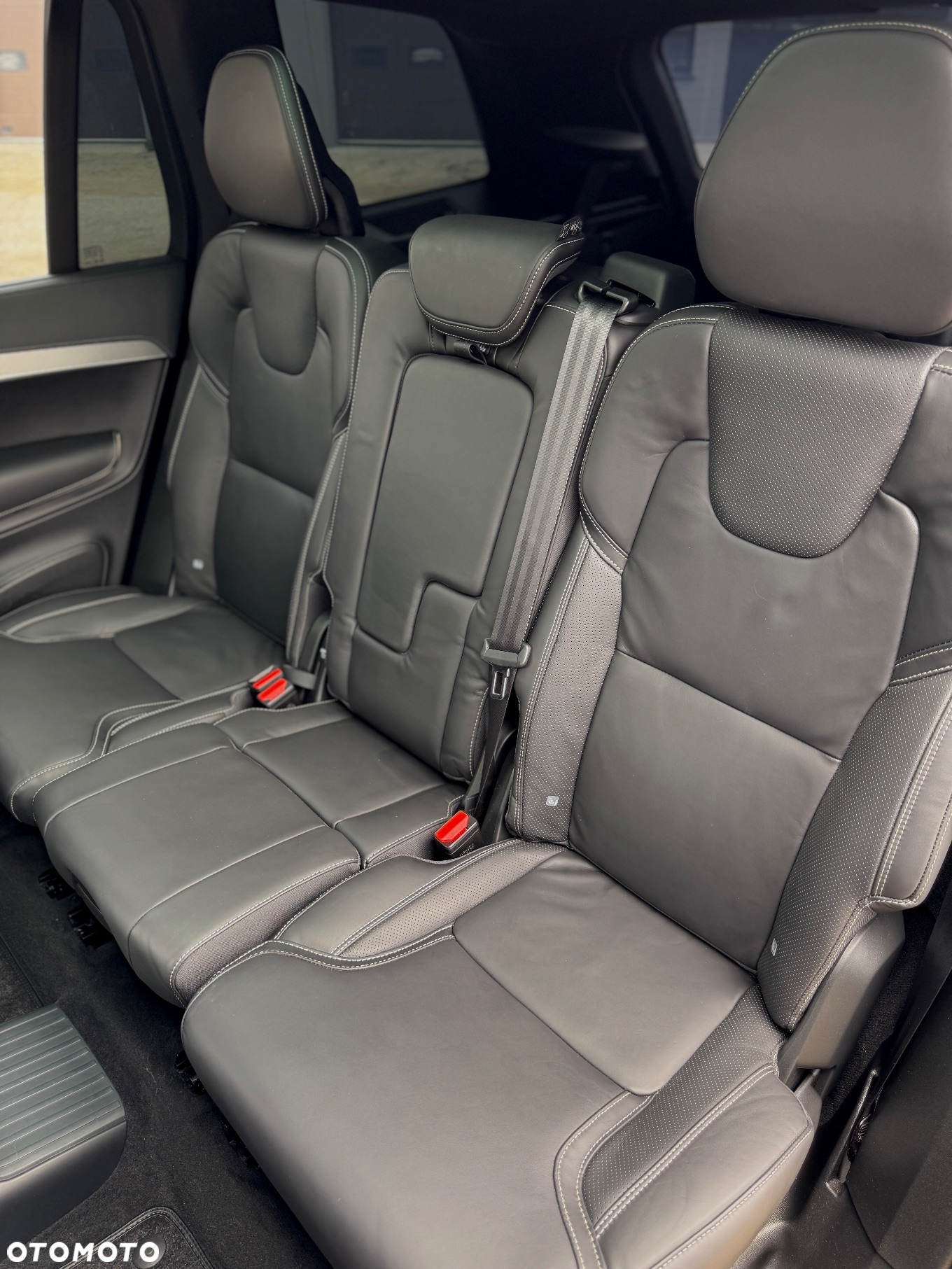 Volvo XC 90 - 21