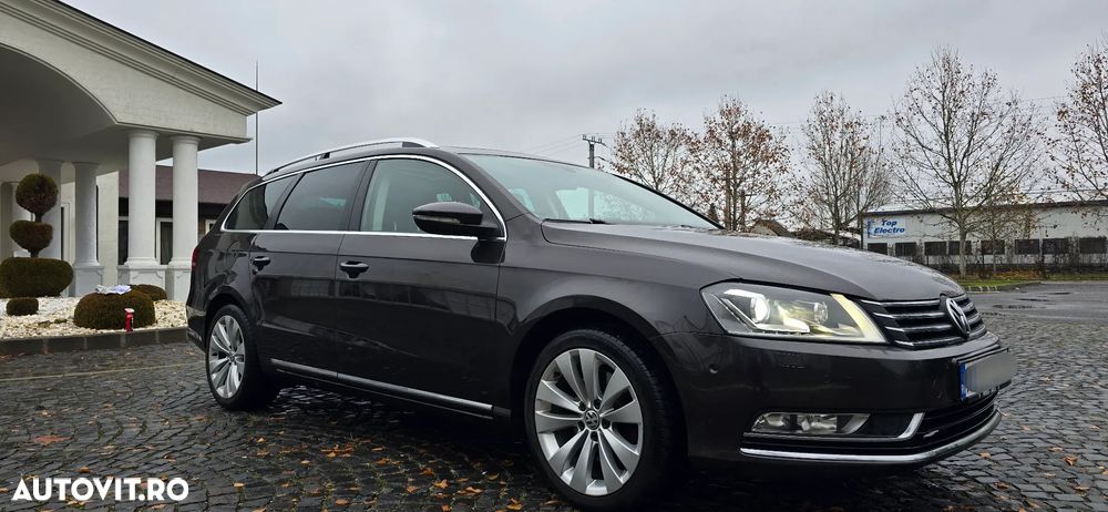 Volkswagen Passat Variant 2.0 TDI DPF DSG Highline - 7