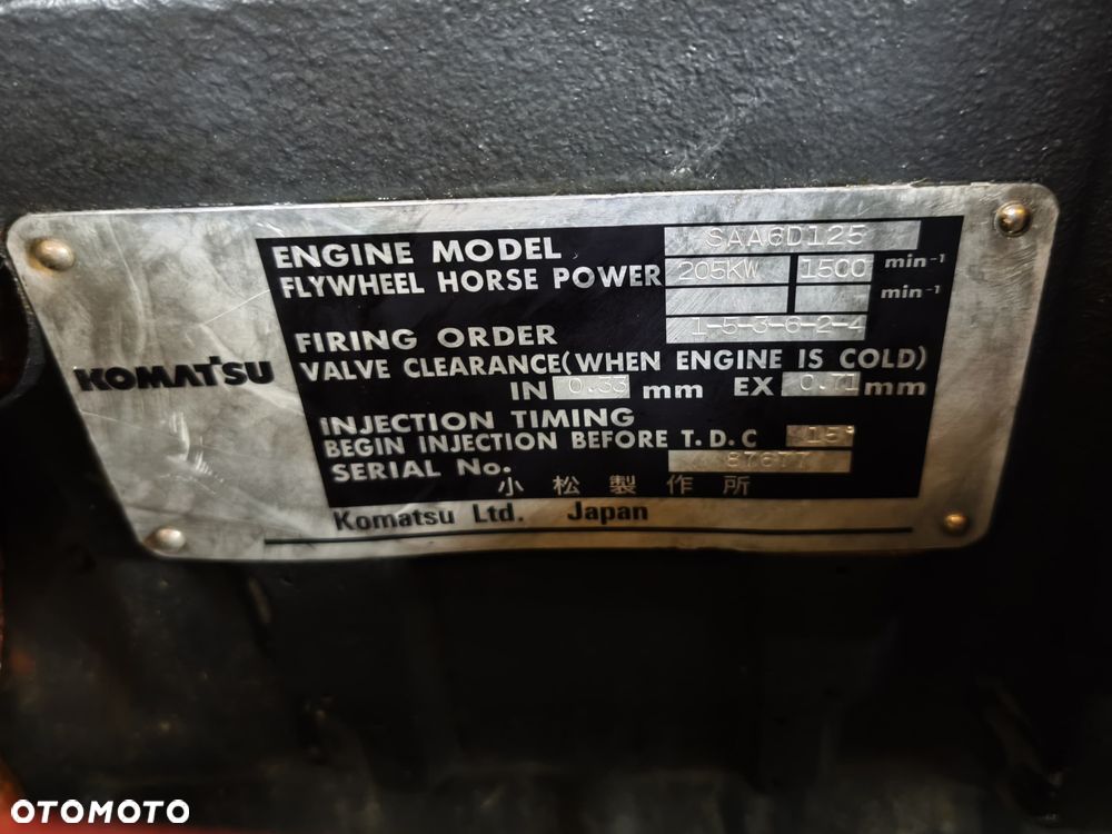 Komatsu WA470-3H - 6