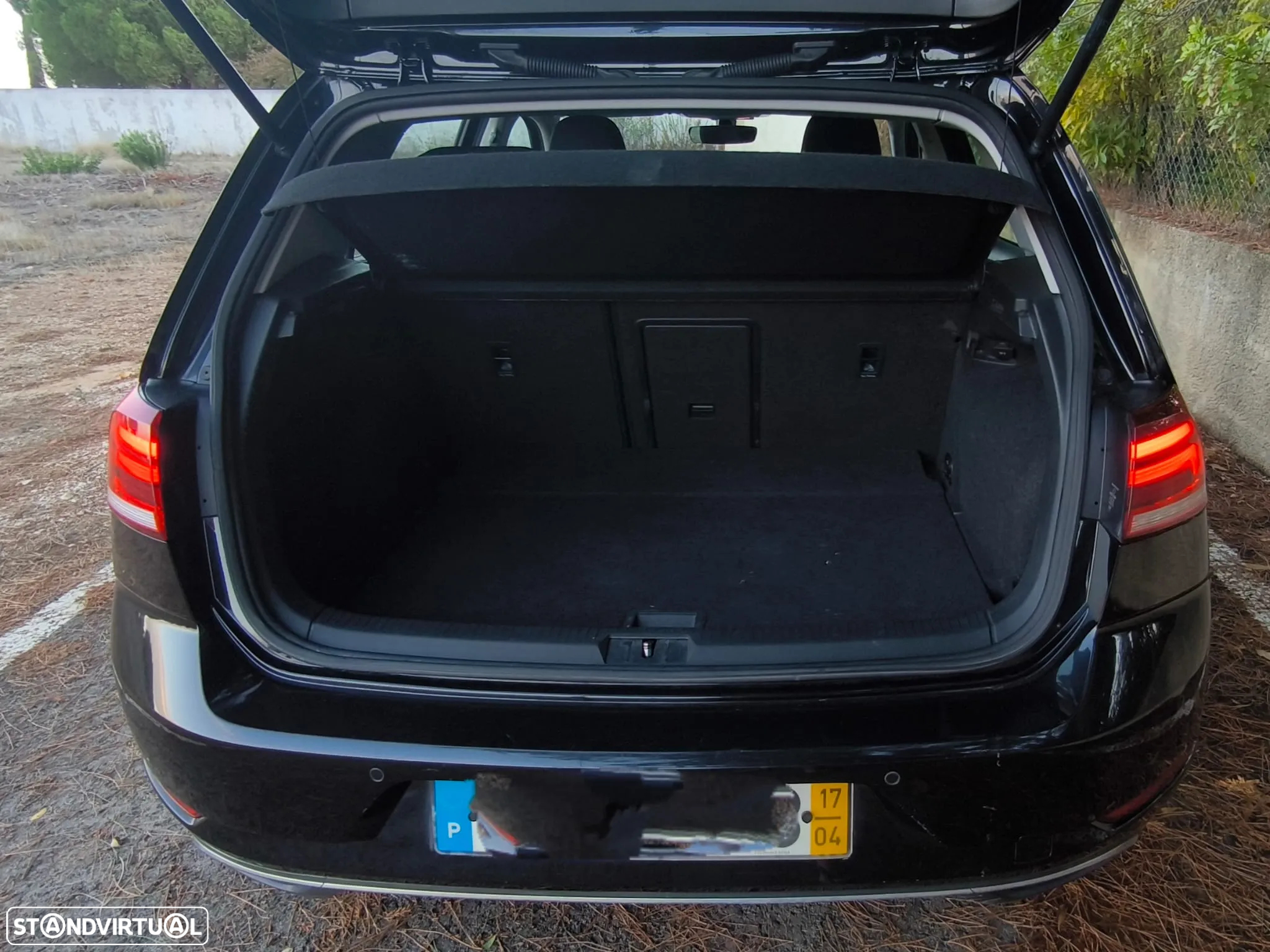 VW Golf 1.6 TDI Confortline - 15