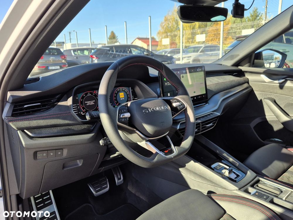 Skoda Octavia 2.0 TSI RS DSG - 5