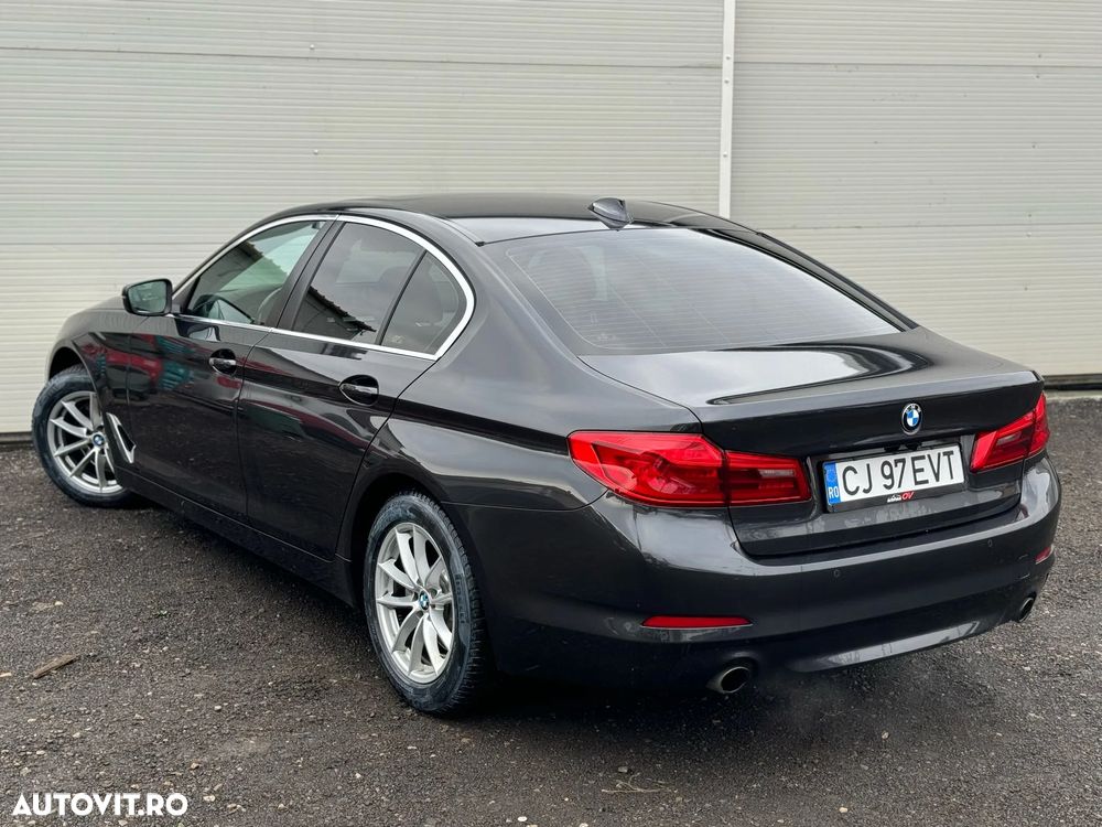 BMW Seria 5 530i xDrive AT - 4