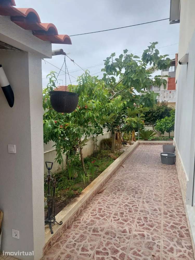 Moradia T4 com Jardim, Churrasqueira e 220 m² | Abóboda – São Domingos - Grande imagem: 3/42