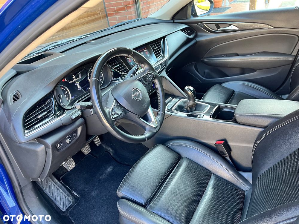 Opel Insignia 2.0 CDTI 4x4 Ultimate S&S - 11