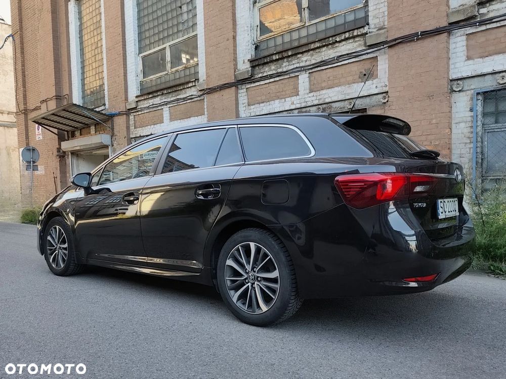 Toyota Avensis - 3