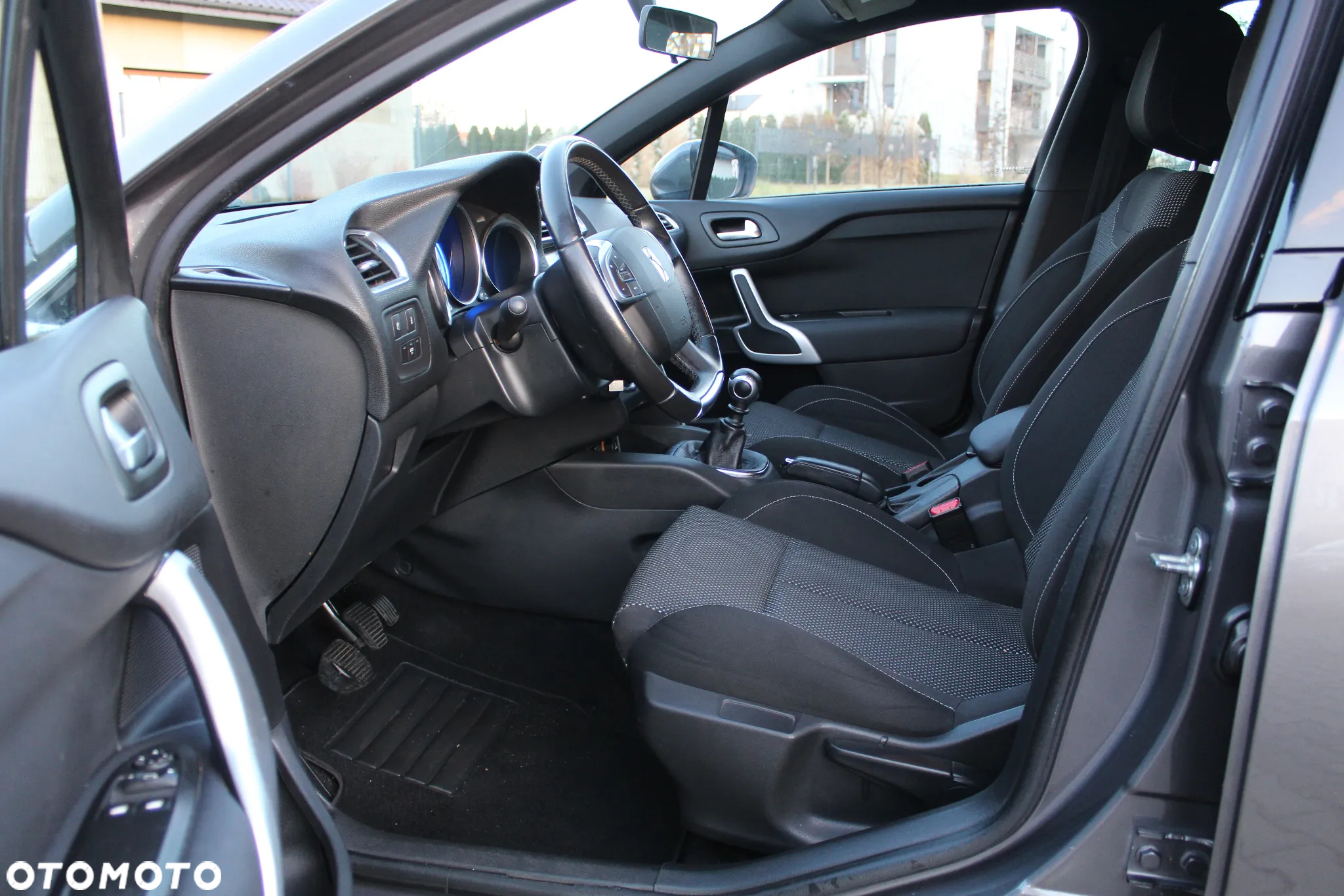 Citroën DS4 PureTech 130 Stop&Start Chic - 9