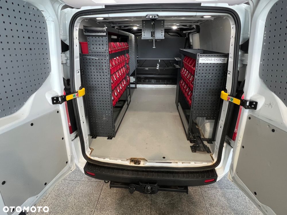 Ford Transit Custom - 12
