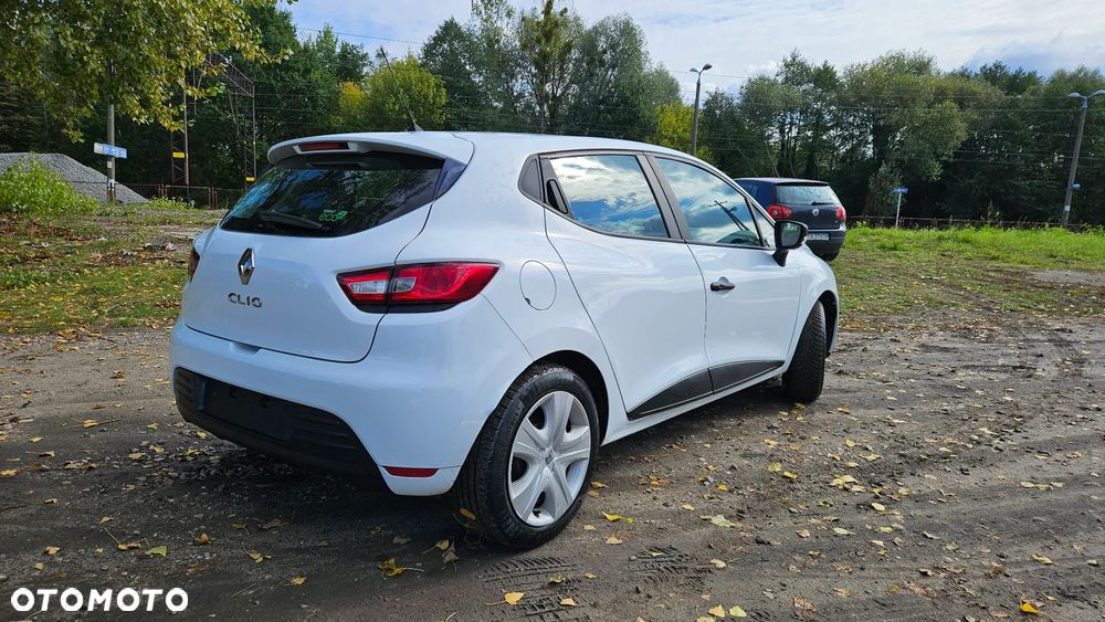 Renault Clio 1.2 16V Expression - 4