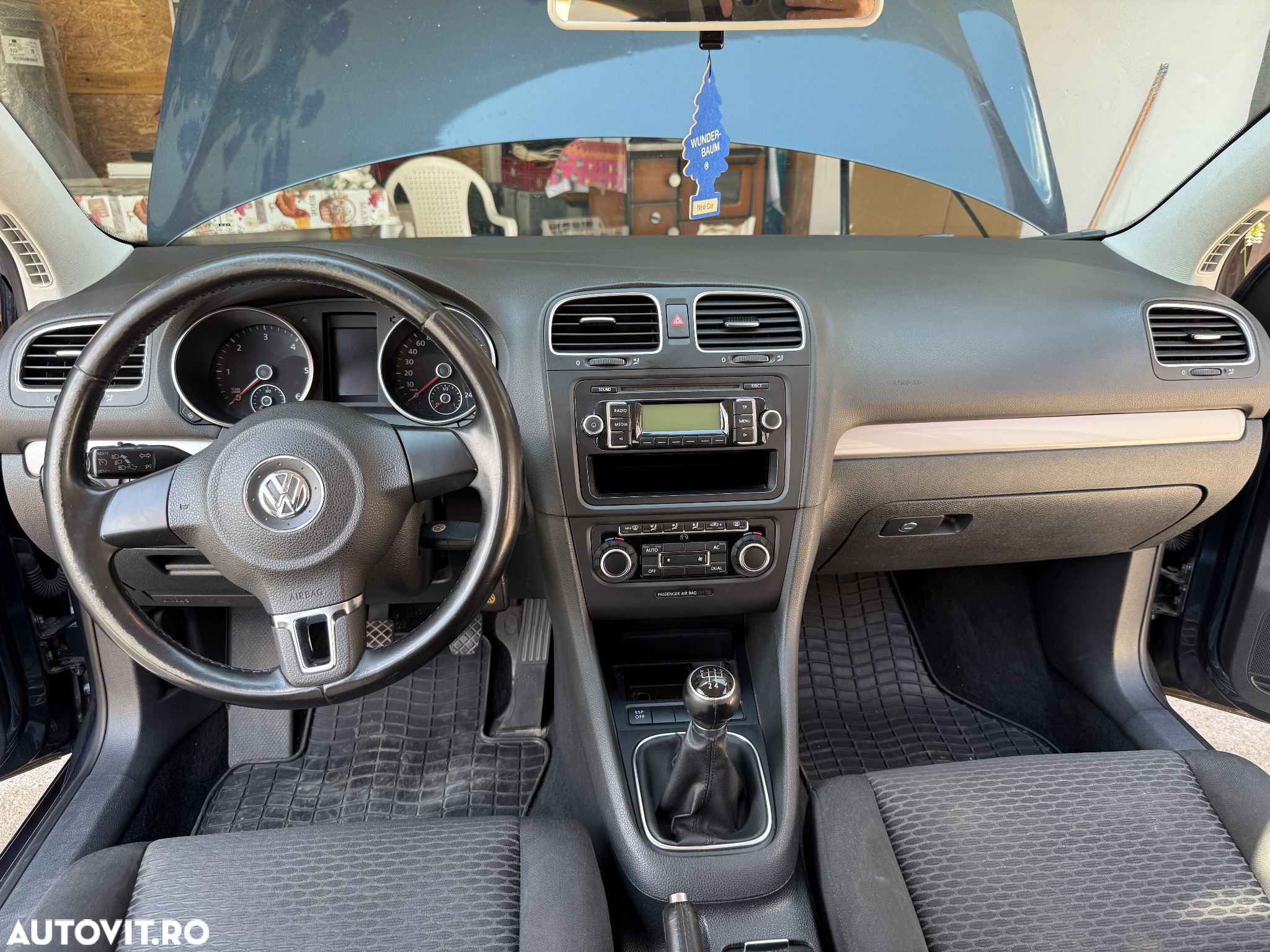 Volkswagen Golf 1.6 TDI DPF Trendline - 6