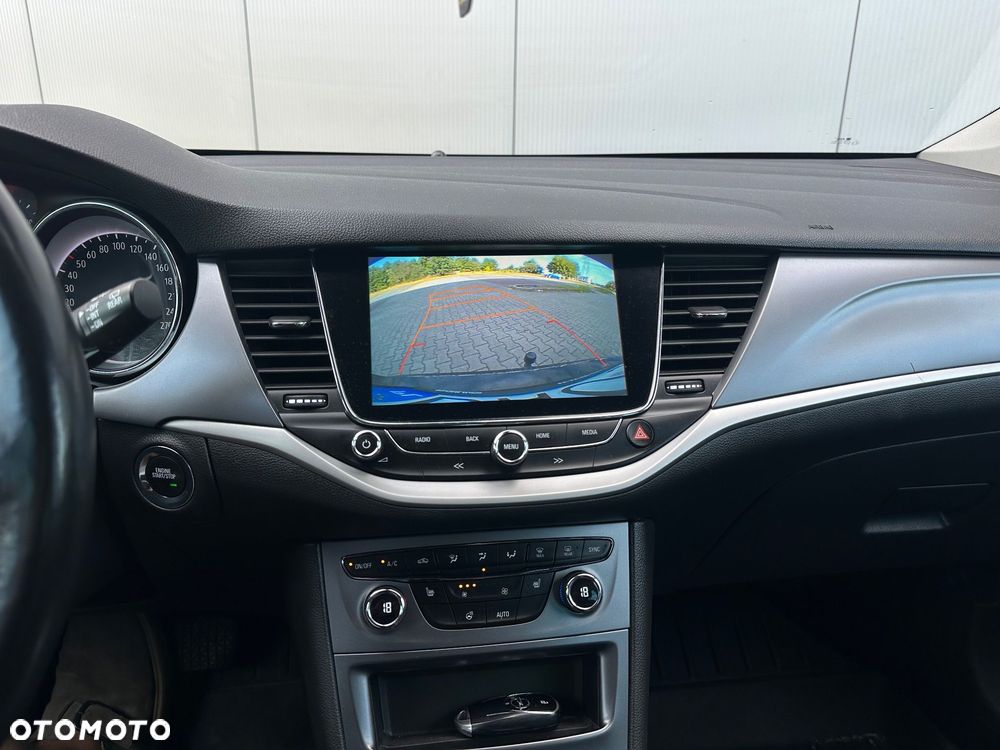 Opel Astra - 8